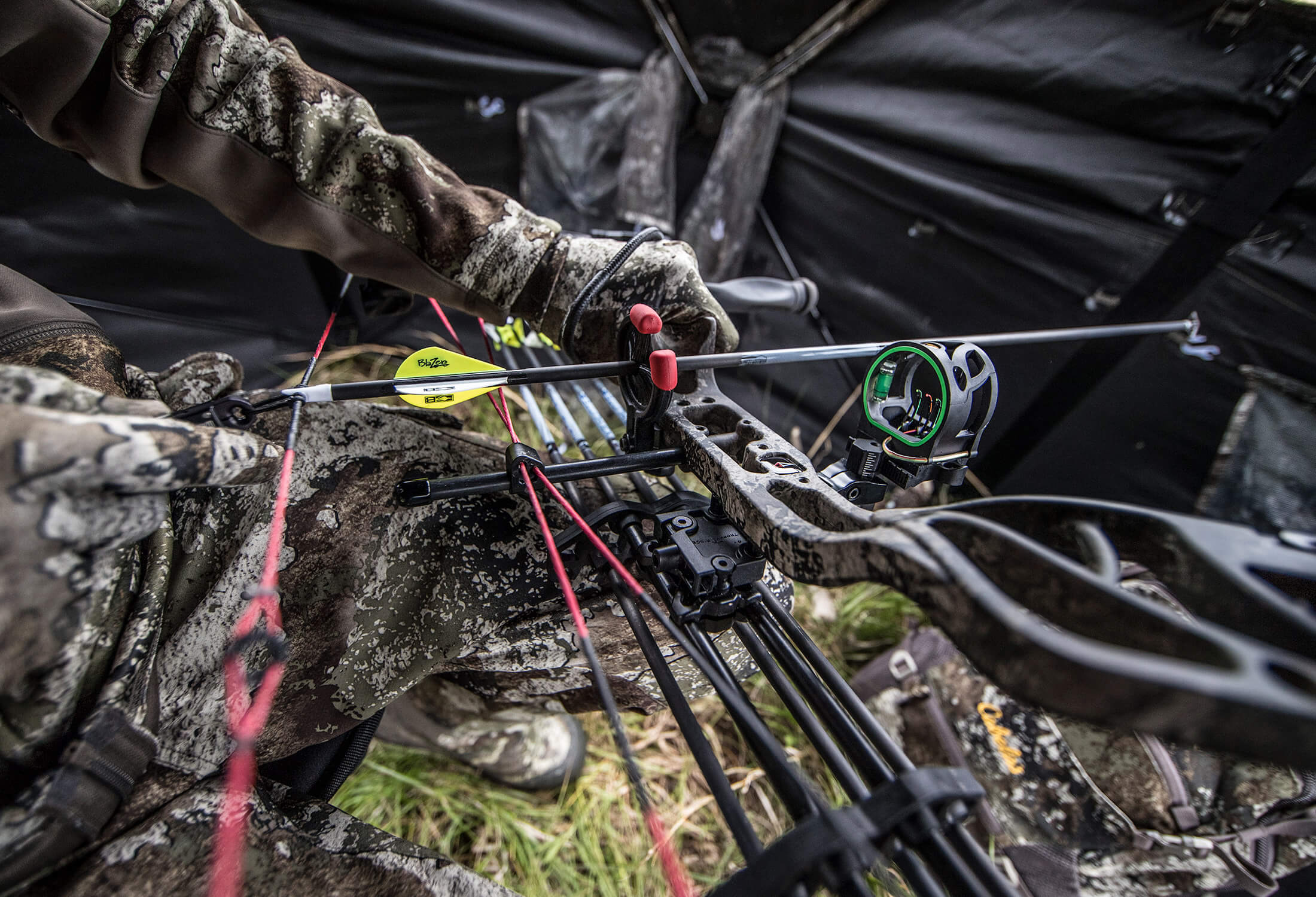 Guide to Compound Bows Bass Pro Shops